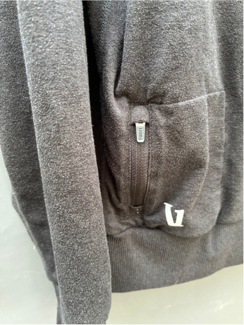 Vuori Men's Ponto Performance Crew Charcoal Heather Large L - Picture 4 of 5